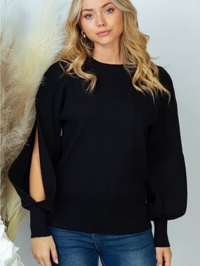 Small Black Open-Slit Sleeve Knit Sweater - Women's